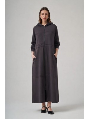 Nurcan Çetin 26905 Yatay Kalın Biye Detaylı Kapşonlu Ferace