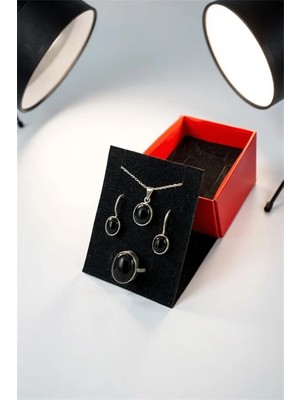 Euromoda  Özel Tasarımlı  925 Ayar Gümüş Siyah Oval Taşlı  Takım