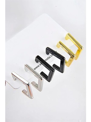 Euromoda Yarım Dörtgen Tasarımlı Gold Siyah ve Gümüş Renkleri 6lı Küpe Seti