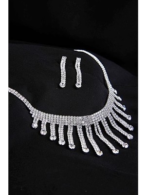 Euromoda Özel Stras Taşlı Gümüş Kaplamalı Kolye Küpe Abiye Takım Seti