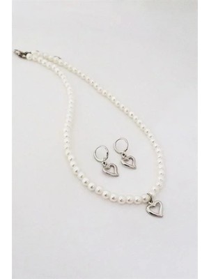 Euromoda Kalp Tasarımlı Inci Boncuklu Incili Kolye