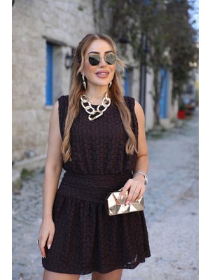 Qimya Butik Buketli Kadın Astarlı Beli Drapeli Dökümlü Kolsuz Dantel Kısa Elbise