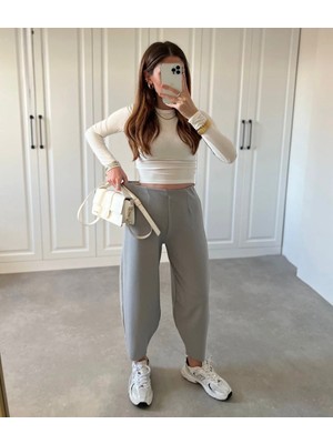 Butik Kadın Yüksek Bel Rahat Kesim Kumaş Pantolon