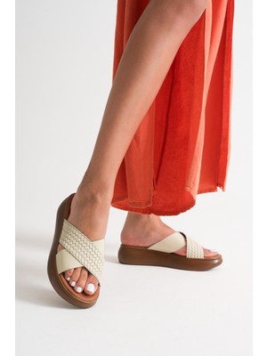 Alfaze Bej Hakiki Deri Örgü Desenli Günlük Rahat Şık Yazlık Terlik