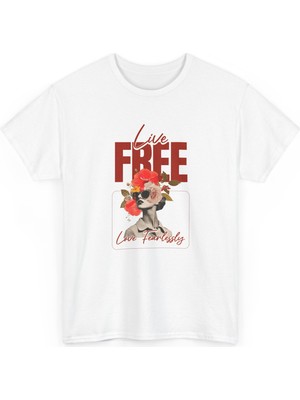 Tişört Kodu Live Free Love Fearlessly Kadın Tişört – Vintage Çiçek Kolaj Tasarımlı Regular Fit T-Shirt