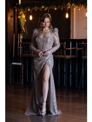 Abiyefon Uzun Kol Kare Yaka Yırtmaçlı Dantel Abiye ABU5604