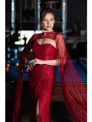 Abiyefon Straplez Yırtmaçlı Uzun Pelerinli Dantel Abiye ABU5614