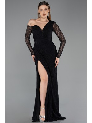 Abiyefon Drapeli Göğüs Detaylı Yırtmaçlı Uzun Dantel Abiye ABU5618