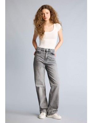 DeFacto %100 Pamuk Straight Fit Yüksek Bel Uzun Jean Yıkamalı Pantolon H1655AX26SM