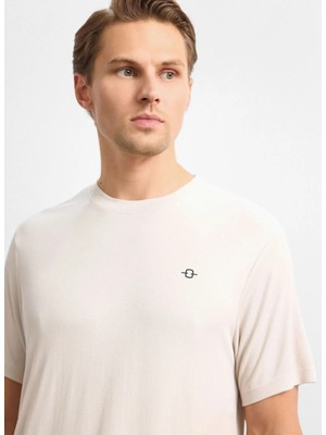 Back And Bond Ekru Erkek Regular Fit T-Shirt Regular Fıt Bisiklet Yaka Tshırt