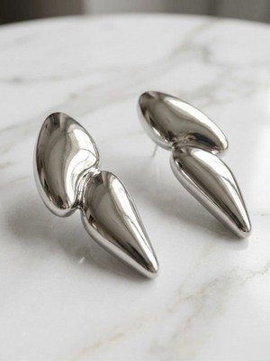 Meneva Aksesuar Heykelsi Modernist Gümüş Silver Renk Küpe