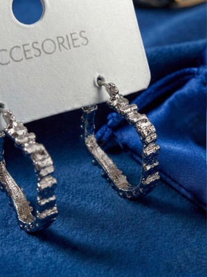 Meneva Aksesuar Antik Dokulu Vintage Gümüş Silver Renk Halka Küpe