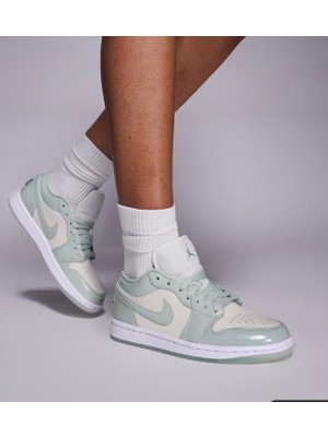 Nike Air Jordan 1 Low Se ''jordan Metallic Accent Detail''-Sportxstore