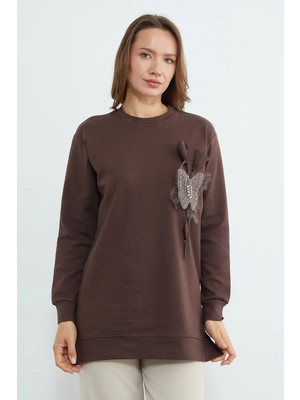 FullaModa Kelebek Nakışlı Taşlı Bisiklet Yaka Tunik