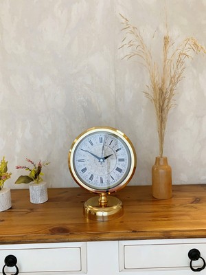 Nikaa Shop Gold Metal Çini Desenli Roma Rakamlı Masa Saati