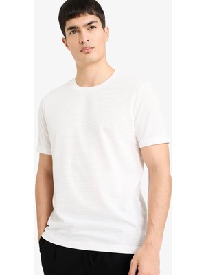 Defacto Slim Fit Ekru Erkek T-Shirt M6608AZ/ER105
