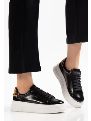 Butik Jetan Siyah Rugan Bağcıklı Spor Ayakkabı