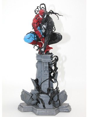 Derin Stok Spider-Man Figürü 37 cm - Venom Versiyon