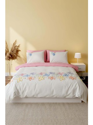 Puff Nakışlı Bellis Çift Kişilik %100 Pamuklu Nevresim Takımı – 6 Parça Çeyiz Seti