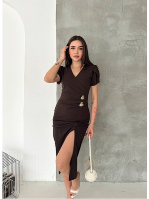 Sharin Kadın Kahverengi Krep Kumaş Kısa Kol Kruvaze Yaka Midi Boy Elbise 10E-2401