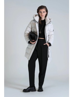 Lufian Olivia Kaz Tüyü Taş Rengi Kadın Mont 122120034