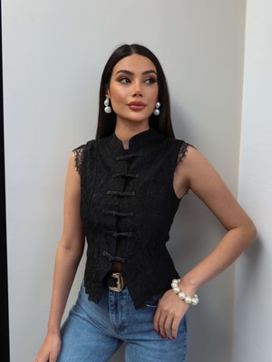 Esra Helvacı Ilmek Düğmeli Dantel Bluz