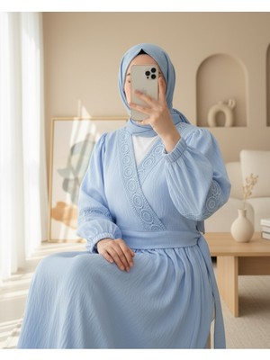 Modamorfo Dantel Detaylı Bağlamalı Kolu Lastikli Kraş Etekli Takım  -Bebe Mavi