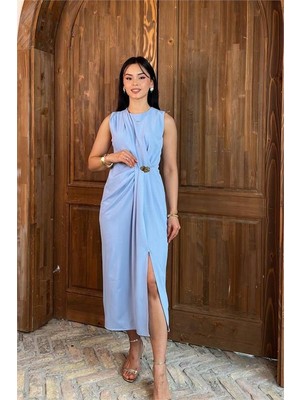Neşeli Butik Kadın Bebe Mavi Drapeli Gold Toka Detaylı Midi Boy Elbise NBMY3892
