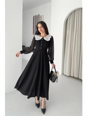 Neşeli Butik Kadın Siyah Dantel Yaka Krep Kumaş Düğme Detaylı Elbise NBK4586