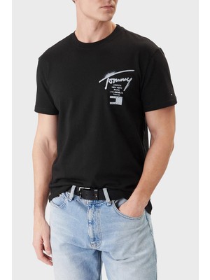 Tommy Jeans Sırt Baskılı Pamuklu Regular Fit Bisiklet Yaka T Shirt Erkek T Shirt DM0DM22553 Bds