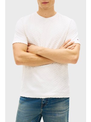 Tommy Hilfiger Jakarlı Pamuklu Regular Fit Bisiklet Yaka T Shirt Erkek T Shirt MW0MW42381 Z00