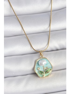 Clariss 316L Çelik Gold Renk Zincir Mavi Çiçek Işlemeli Inci Işlemeli Portre Model Kadın Kolye