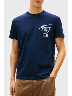 Tommy Jeans Sırt Baskılı Pamuklu Regular Fit Bisiklet Yaka T Shirt Erkek T Shirt DM0DM22553 C1G