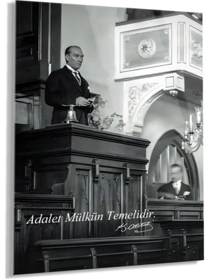Shiny Art Atatürk Portre Cam Tablo - Modern ve Şık Duvar Dekoru - ATA112