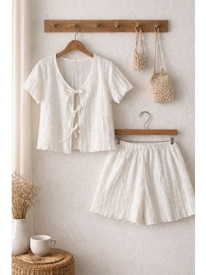 Retrobird Bürümcük Kumaş Şortlu Pijama Takımı – Yazlık Ev Giyim Kadın Beyaz