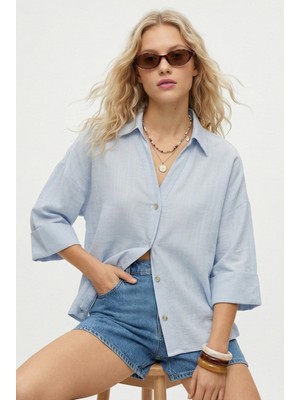 Ritnice Kadın Shay Düşük Omuzlu Duble Kollu Önü Düğmeli Dokulu Pamuk Mavi Gömlek