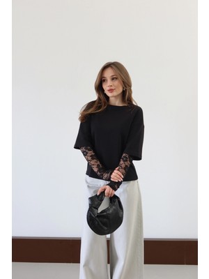 Kolu Dantelli Bisiklet Yaka T-Shirt Siyah