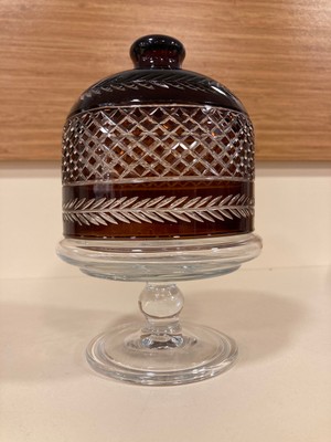 Şekerlik Kesme Kristal El Işçiliği Cam Ayaklı Kapaklı Kahve Şeffaf Yükseklik 17 cm Çapı 10 cm