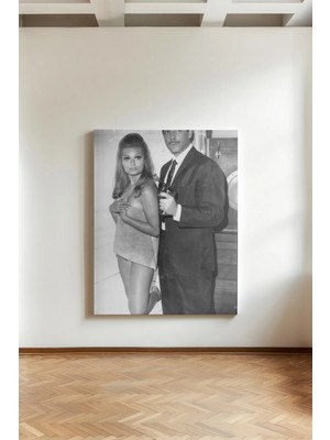 Kanvaspera Türk Sinemasının Yıldızı - Kanvas Tablo | Ajda Pekkan Portesi | Nostaljik Türk Filmi Dekoru