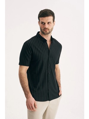 Silvano Erkek Dikey Çizgili Jakarlı Slim Fit Kısa Kollu Gömlek