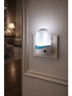 Ulbay Gece Lambası – Oval – Mavi Şeritli – Karanlıkta Otomatik Yanar – Fotoselli – 0.1W