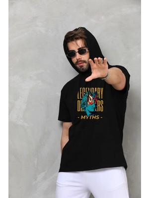 Pileli Store Kapşonlu Kolsuz Oversize Baskılı Tişört - Siyah