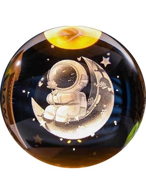 Dekoratif Ay Üstünde Astronot Tasarımlı Plastik Altlıklı Cam Küre Midastech