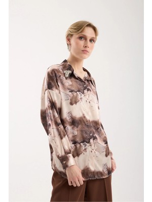 Moda Days Kadın Kahve Yakası Taş Aksesuarlı Gizli Patlı Saten Gömlek