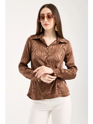 Moda Days Yarım Patlı Önü Büzgülü Saten Jakar Gömlek