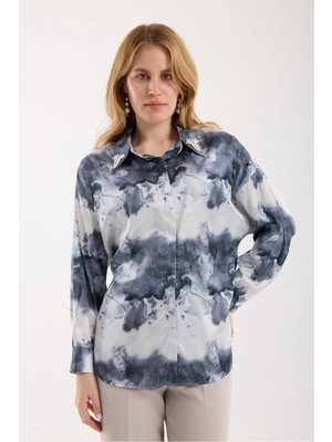 Moda Days Kadın Antrasit Yakası Taş Aksesuarlı Gizli Patlı Saten Gömlek