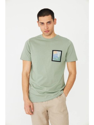 White Stone Yeşil Bisiklet Yaka Baskı Detaylı Erkek T-Shirt