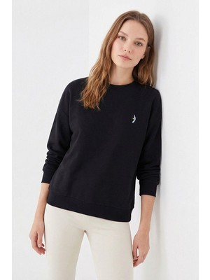 Rays Siyah Göğüs Nakışlı Sweat 1021