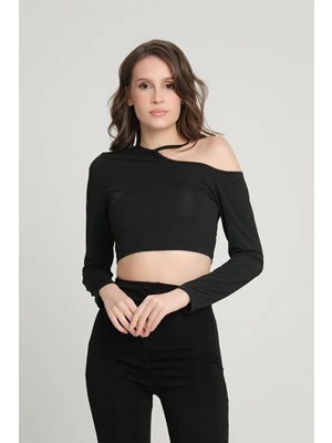 Modazeyosh Kadın Boyunda Biyeli Bluz