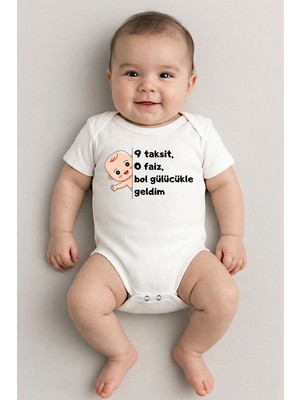Sedirli Beyaz Kısa Kol 9 Taksit 0 Faiz Temalı Baskılı Bebek Zıbın Bisiklet Yaka Unisex Body %100 Pamuk